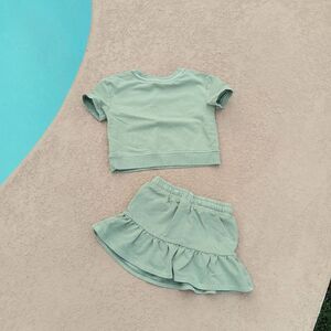 Cat & Jack girls 2 piece summer outfit